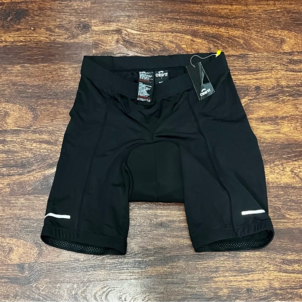NWT Crivit bike shorts, size Large